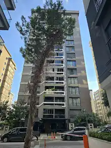 GÖZTEPE  BAĞDAT CADDESİ'NE ÇOK YAKIN , 11. KATTA, REZİDANS KONFORUNDA, AKILCI PLANLANMIŞ 2+1