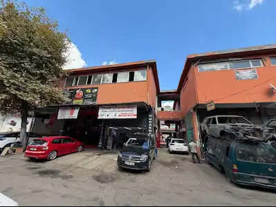 ÜMRANİYE YAMANEVLER MAHALLESİ GÜVEN SANAYİ SİTESİ SATILIK DÜKKAN