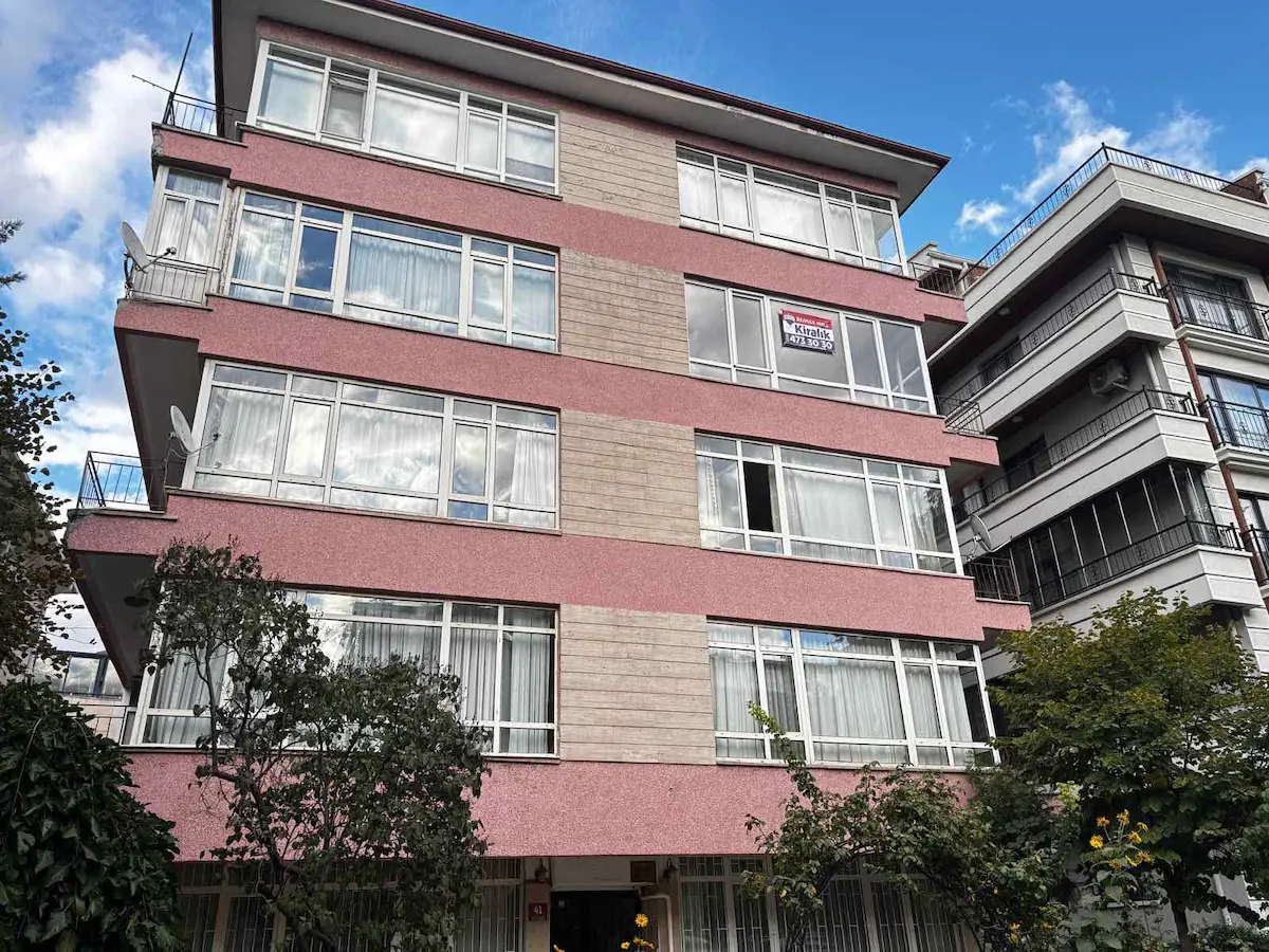 ANITTEPE’DE GÜNEY-BATI CEPHELİ 3+1 | 110 M² BRÜT | BALKONLU | BOŞ VE HEMEN TESLİME HAZIR