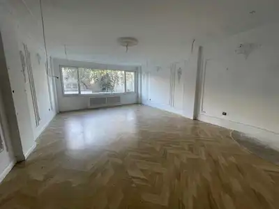 HARBIYE ANA CADDE ÜZERINDE TABELA DEĞERI YÜKSEK 145 M2 KIRALIK OFIS
