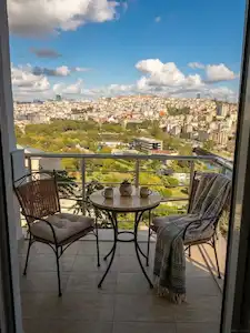 REMAXPRO KEMAL MERTCAN ÜNİVERSİTE VE TRAMVAYA YAKIN 3+1 ARA KAT
