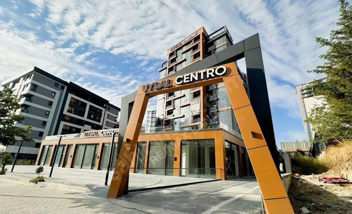 UYSAL CENTRODA 1+1 CADDE CEPHELİ KİRALIK DAİRE