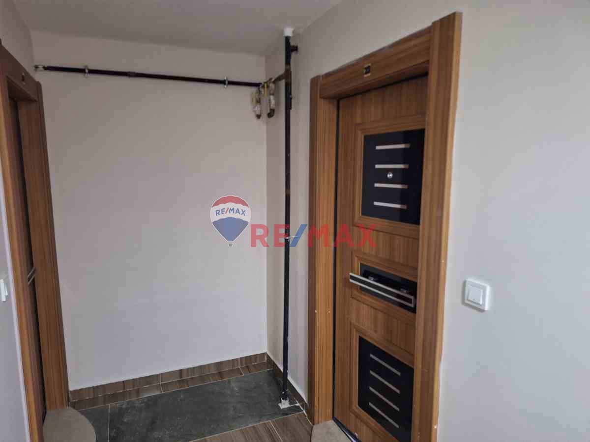 KARTAL ADAVİSTA ŞEHİR VE DENİZ MANZARALI 3+1 SATILIK BOŞ DAİRE