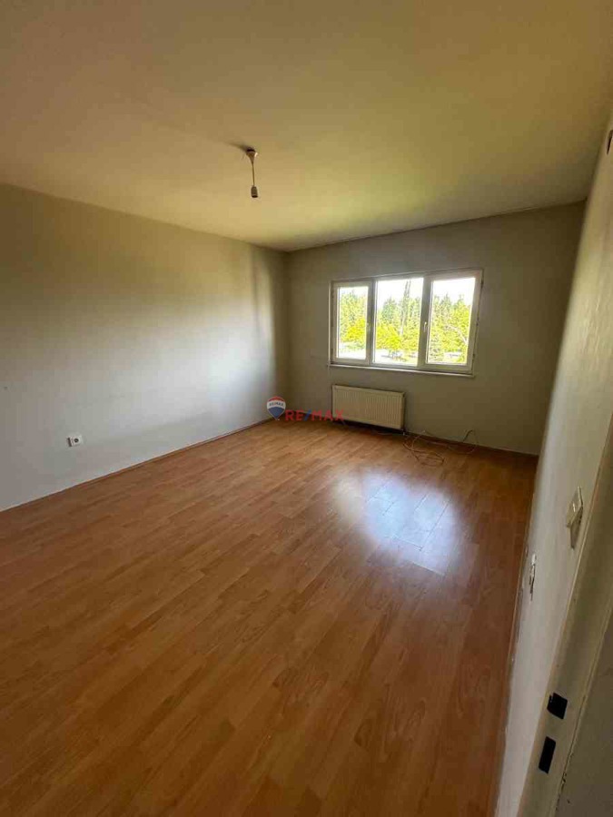 İZMİT MERKEZDE 3+1 KİRALIK EŞYALI DAİRE