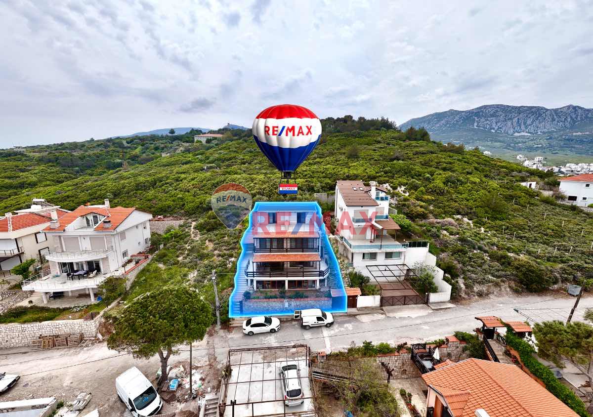 İNCİRLİKOYDA EŞSİZ DENİZ MANZARALI TAM MÜSTAKİL EV