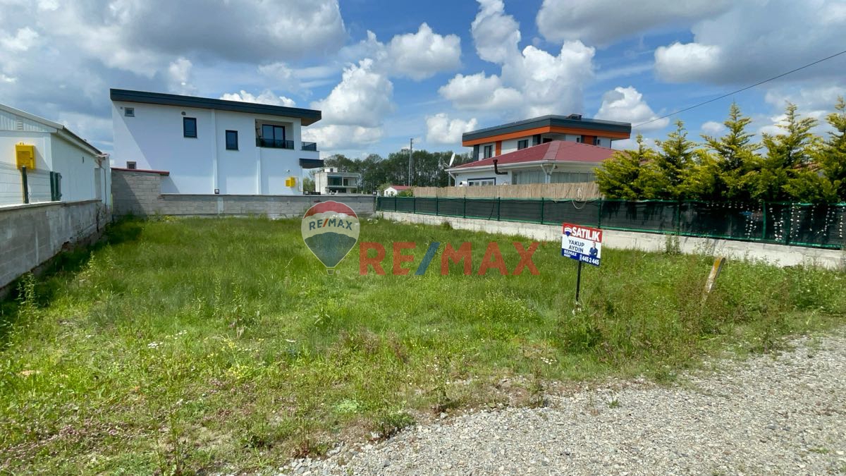KUMCAĞIZ‘DA SAHİLE YAKIN VİLLA PARSELİ