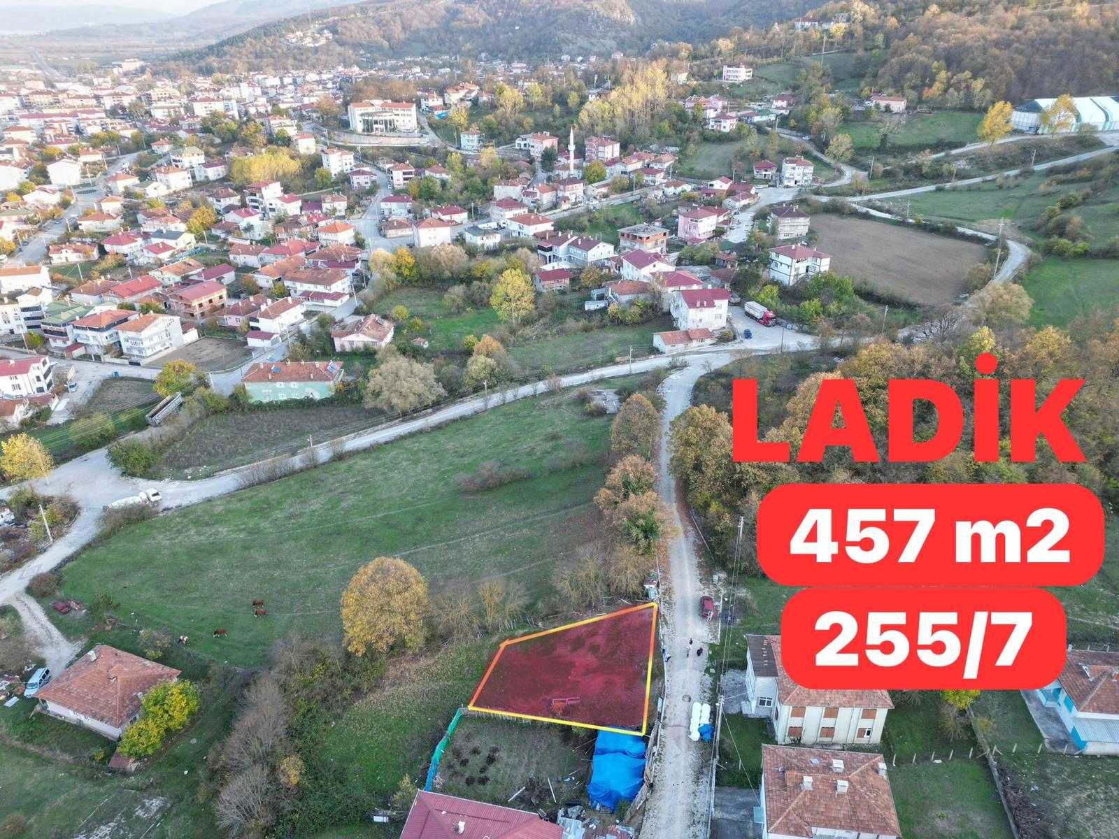 REMAX YUNUS TEKİN'DEN LADİK'DE SATILIK ARSA