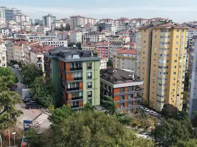 BEŞİKTAŞ DİKİLİTAŞ ÇETİN EMEÇ PARK BÖLGESİNDE MİMAR TARAFINDAN YAPILMIŞ KEYİFLİ DAİRE