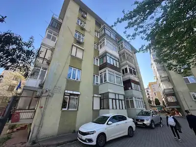 PENDİK BAHÇELİEVLER MH SİTE İÇİ YATIRIMA UYGUN 2+1 SATILIK DAİRE