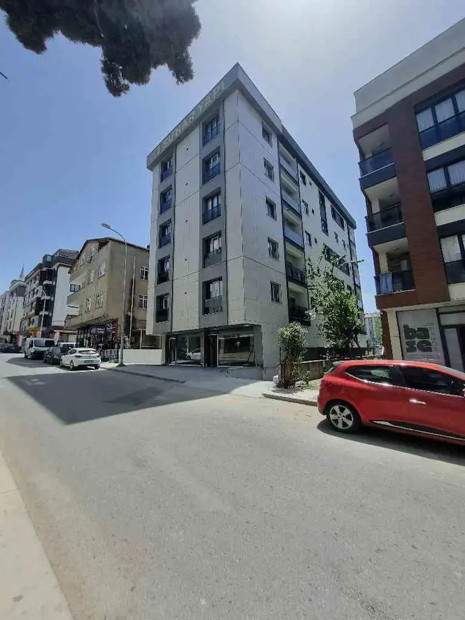 YAYLA MAHALLESİ SATILIK LÜKS DAİRE