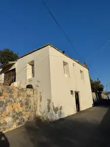 GIRNE AĞIRDAĞDA SATILIK ARSA