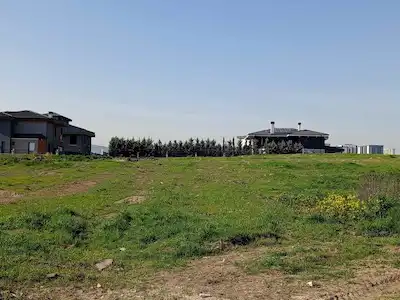 RE/MAX NEPTÜN'DEN YENI BAĞLICA’DA YATIRIMLIK SATILIK ARSA HISSESI