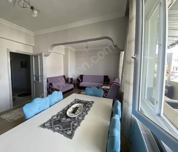 İPEK CADDESİ'NDE KİRALIK 2+1 DAİRE 