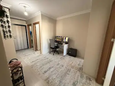 PENDİK GÜLLÜBAĞLAR'DA METROYA HASTANEYE YAKIN 3+1 DAİRE