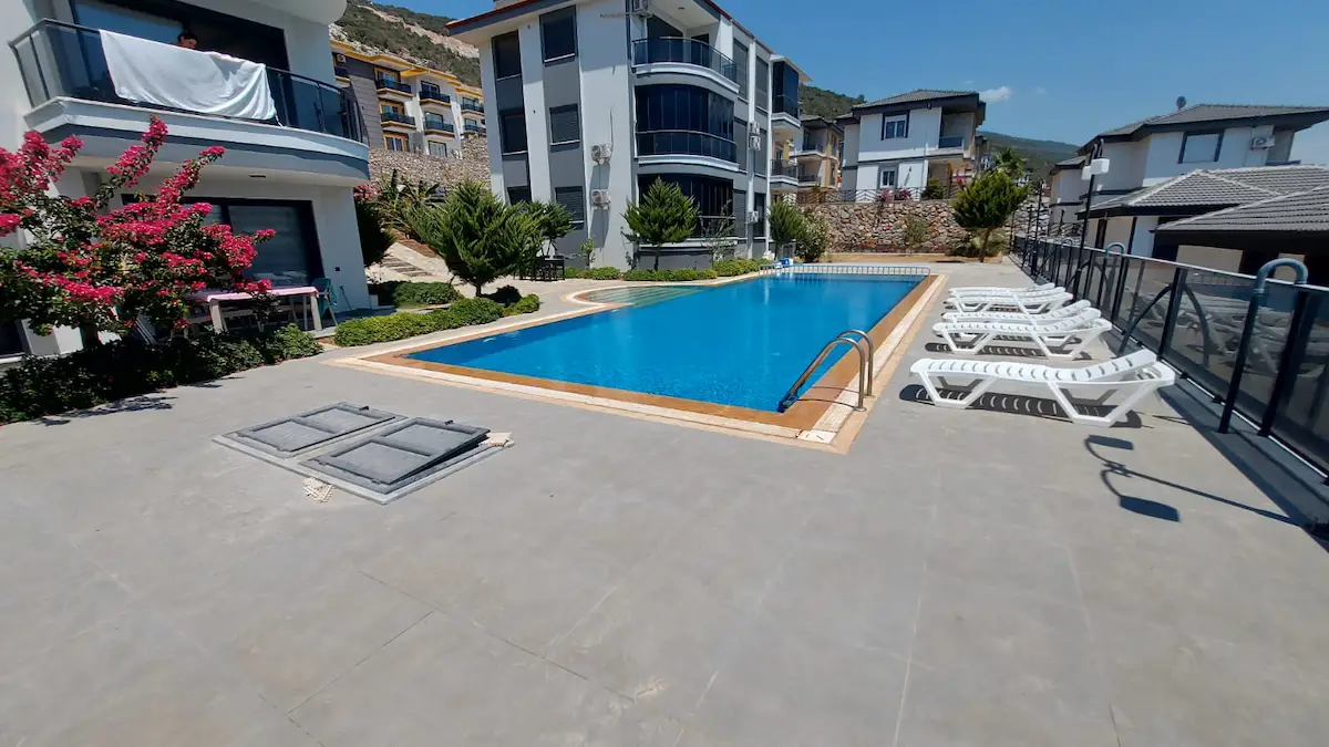 DIDIM AKBÜKTE FULL DENIZ MANZARALI, BAHÇE KATI 2+1 DAIRE !!!