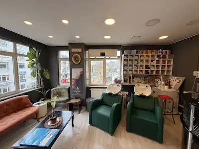 İZMİT MERKEZDE GÜZELLİK SALONU DEVREN KİRALIK