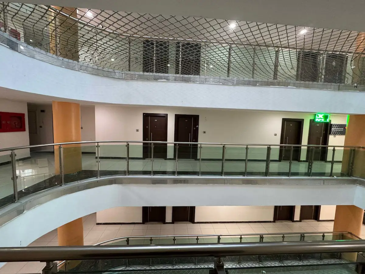 SATILIK 1+0 OFİS ESENYURT MEYDANDA UYGUN YATIRIM FIRSATI 3