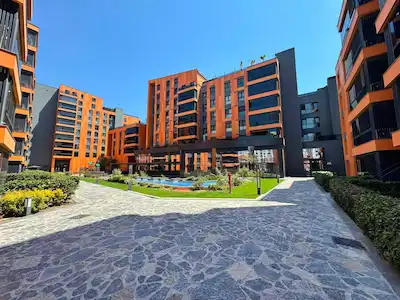 YAŞAMKENT’TE RE/MAX MİD’DEN 200 M² | 50 M² TERASLI | SOSYAL DONATILI 3+1