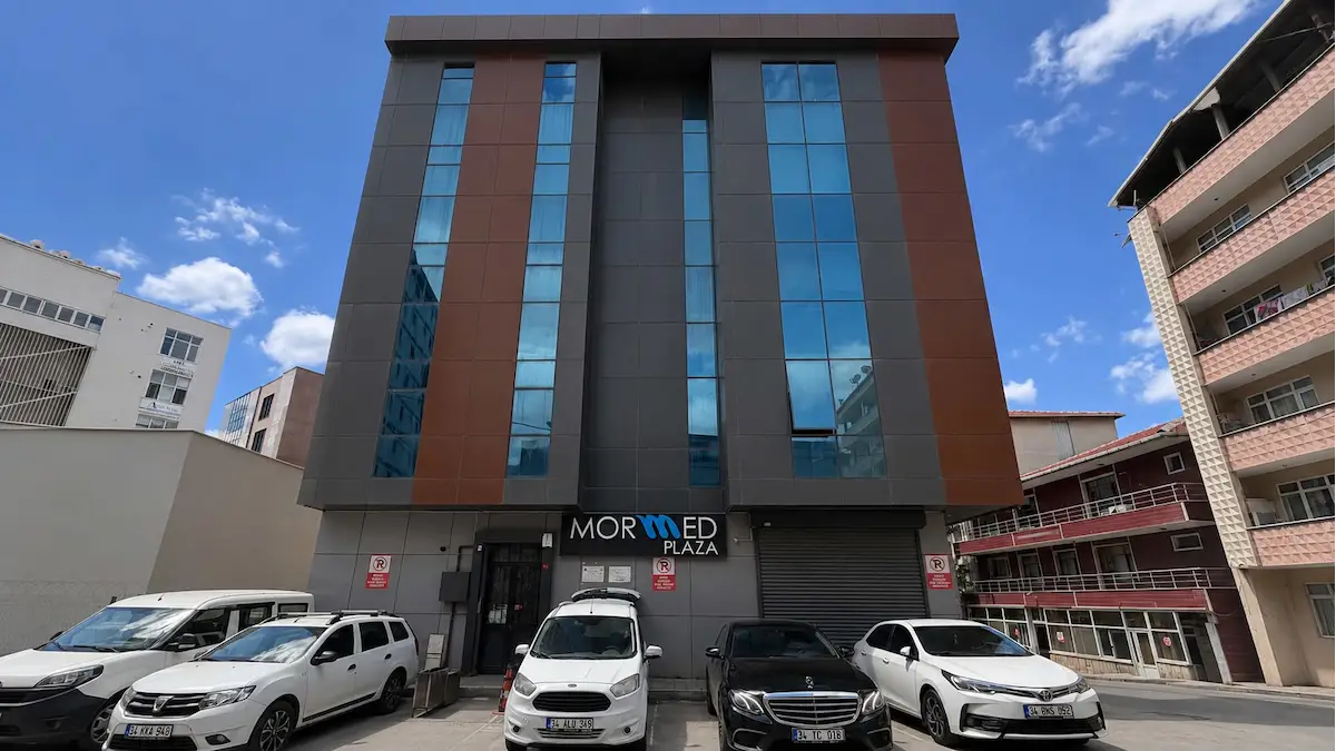PENDİK ÇINARDERE’DE 1.238 M² PLAZA TİPİ KOMPLE BİNA | 5 KAT | METROYA YAKIN