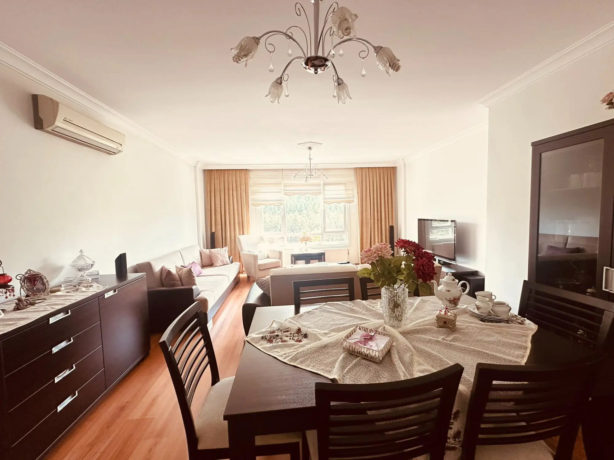 ATAKENT MAHALLESİ SOYAK OLYMPİAKENT SİTESİ’NDE EŞYALI 3+1 KİRALIK DAİRE