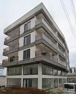 KURUMSALLAR KAÇIRMASIN TABELA DEĞERİ YÜKSEK KİRALIK PLAZA