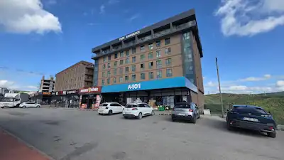 KOCAELİ UMUTTEPE TEPE PARK RECİDENCE 1+1 KİRALIK DAİRE