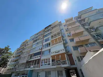 GÜZELYALI SAHİLDE OTOPARKLI FERAH YALI DAİRESİ