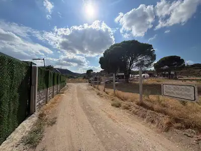 MENDERES KÜNER' DE 304 M² SATILIK TARLA