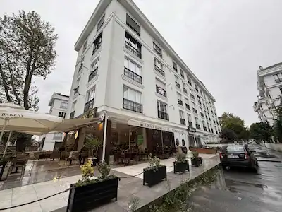 REMAX HEDEF’TEN BÜYÜKÇEKMECE ‘DE SAHİLE YÜRÜME MESAFESİNDE KİRALIK DAİRE