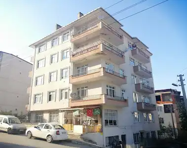 ANAYOLA YAKIN EŞYALI KİRALIK DAİRE