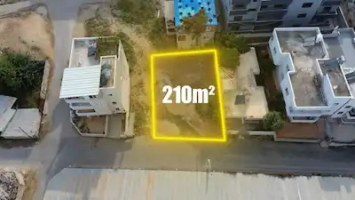 REMAX RİNA'DAN YENİŞEHİR'DE VİLLA YAPIMINA UYGUN 210M² ARSA