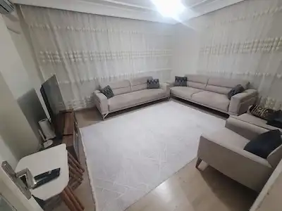ANTALYA KEPEZ DOKUMA ÖZGÜRLÜK MAHALLESİ’NDE BAKIMLI 2+1 DAİRE