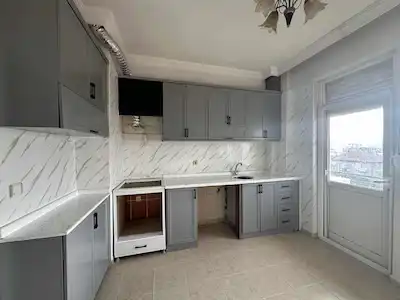 YAYLA MAHALLESİNDE KİRALIK 3+1 ARAKAT DAİRE