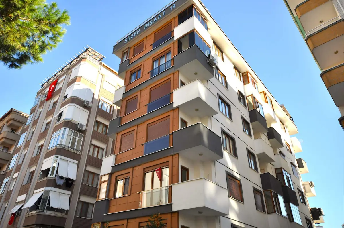 MALTEPE BAĞLARBAŞINDA YENİ BİNADA BAHÇE TERAS KULLANIMLI LÜKS 2+1 DAIRE 2
