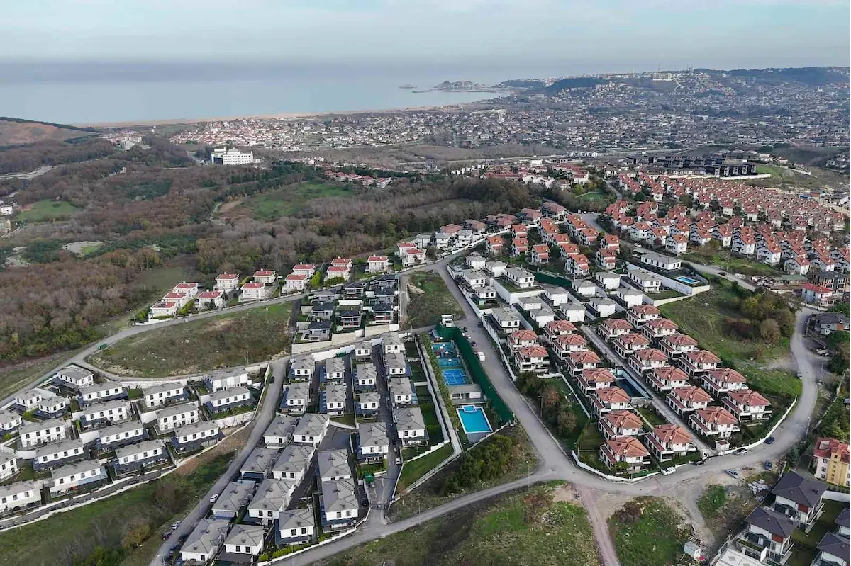 ŞİLE BAHÇELİ YAŞAM KONAKLARI BÜYÜK BAHÇE EŞYALI LÜKS KÖŞE VİLLA