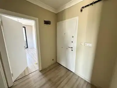 RE/MAX DREAM FARKIYLA İZMİT YEŞİLOVADA KİRALIK REZİDANS