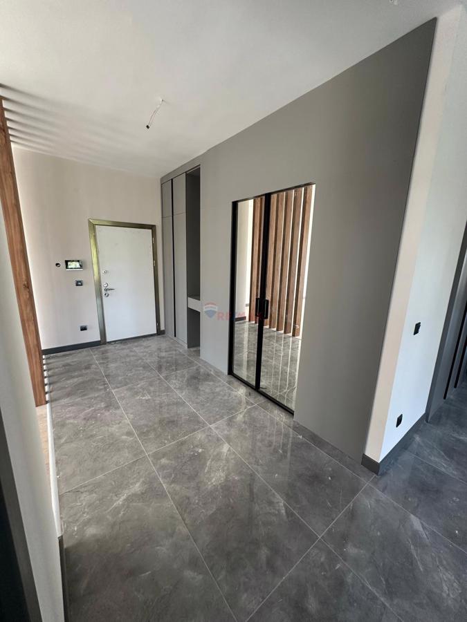 DORA İNCEK'TE 4.5+1 203m² Geniş ve Ferah Satılık Daire


















