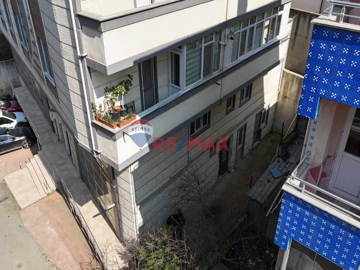 GEBZE ARAPÇEŞME MERKEZDE KİRALIK GENİŞ 3+1 DUBLEKS DAİRE