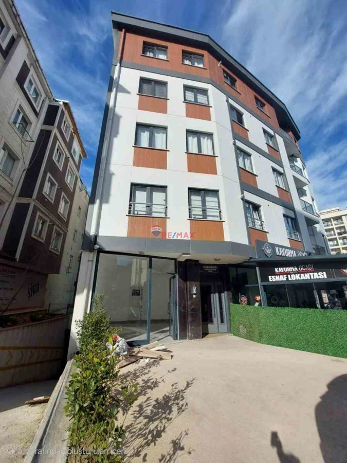 KURTKÖY MAHALLESİ BAŞKAN SOKAKTA KİRALIK DÜKKAN