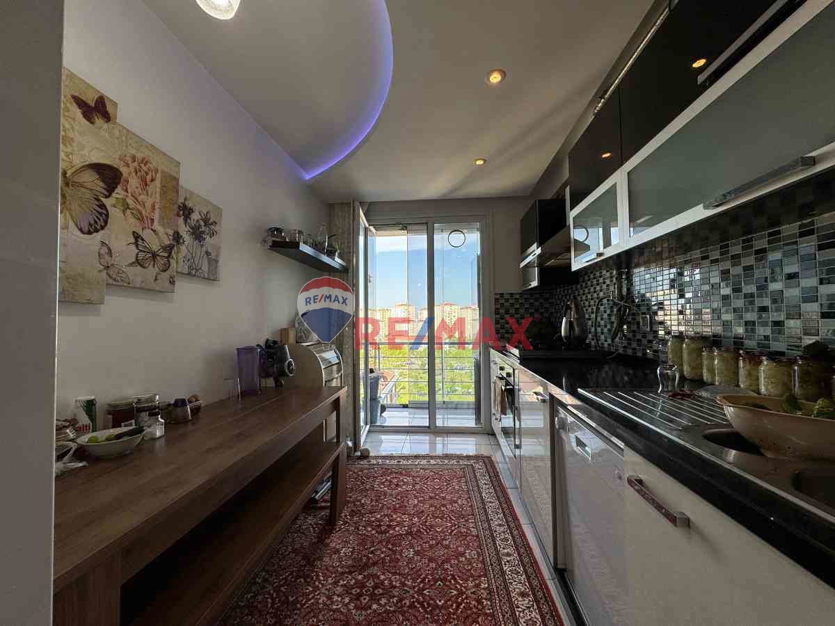 OSTEN PARK EVLERİ 5+1 DUBLEX ÖN CEPHE YAŞAM VADİSİ MANZARALI