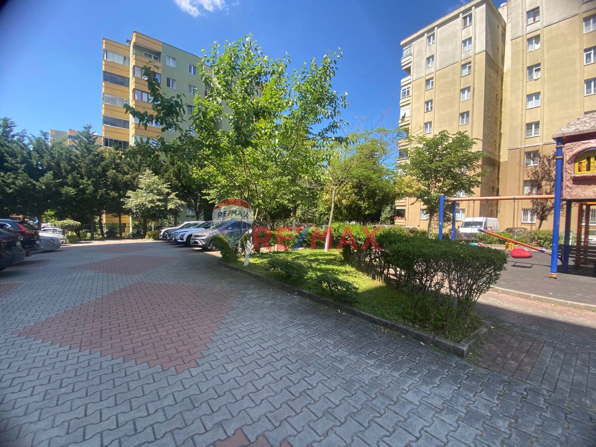 PENDİK YENİŞEHİR MAHALLESİ EYÜP ARZUM SİTESİNDE SATILIK 3+1 DAİRE