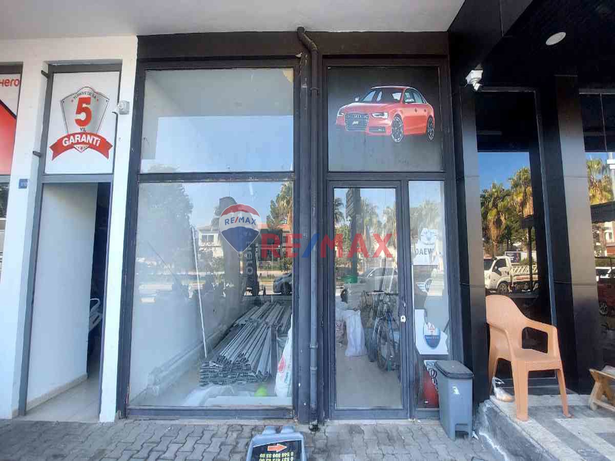 D400 ANAYOLUNA SIFIR 82 MT2 KİRALIK DÜKKAN