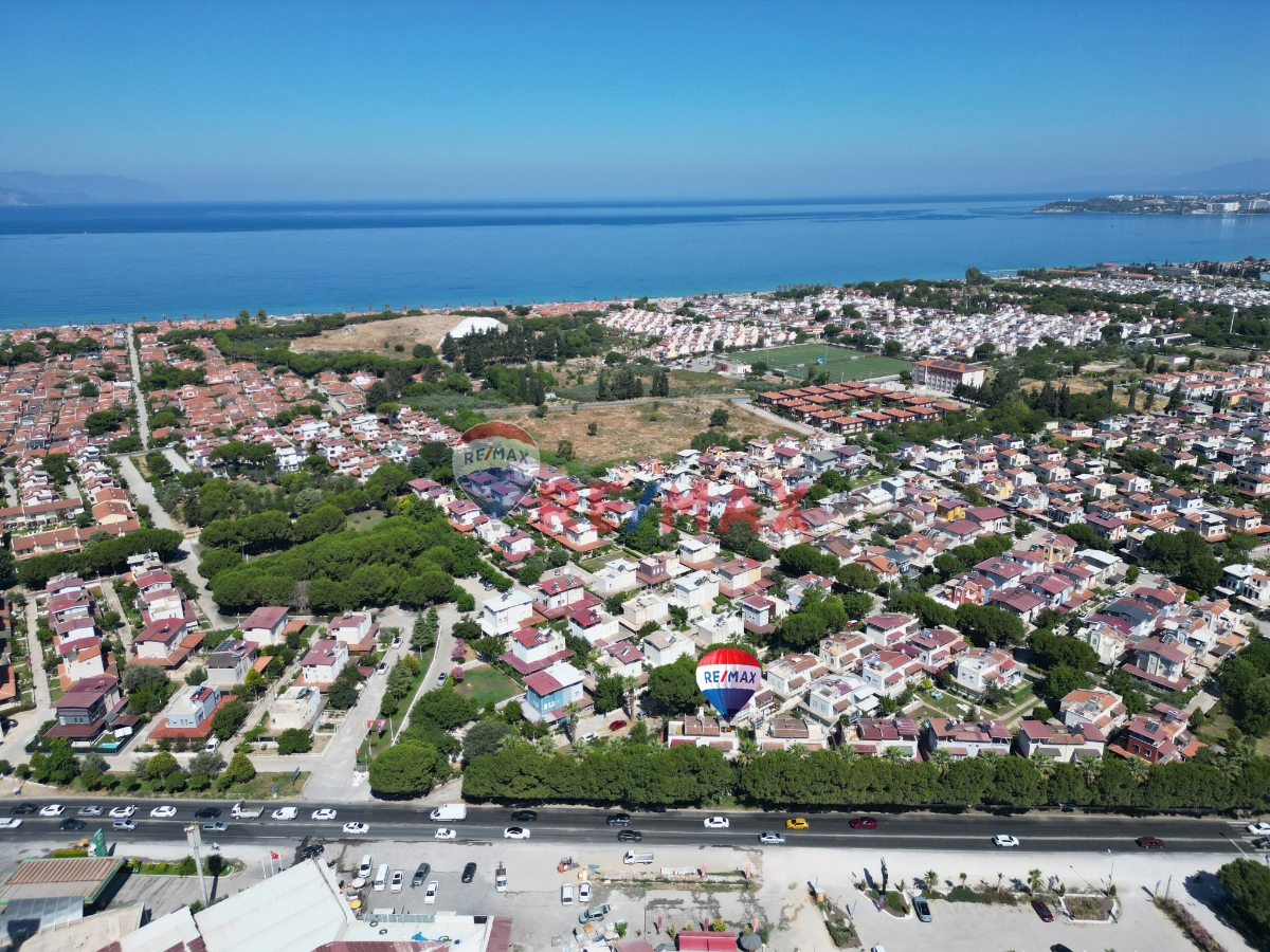 KUŞADASI ÖZTUR SİTESİ 3+1 DOĞALGAZLI BAHÇELİ YAZLIK