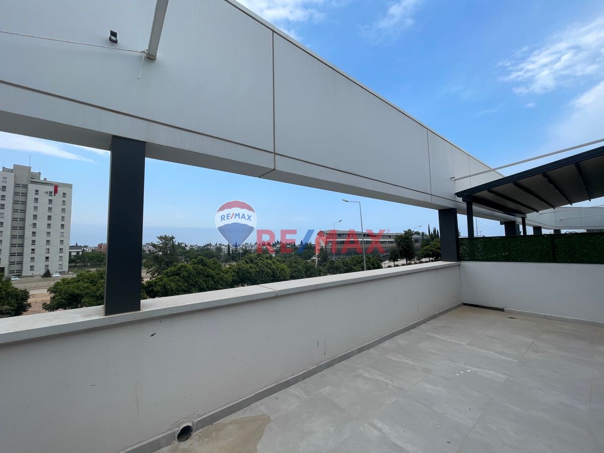 ERMENEK’TE PORT BUSİNESS’TA KİRALIK OFİS