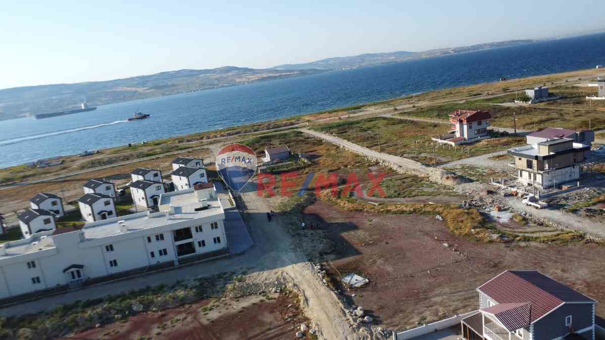 LAPSEKI UMURBEYDE %25 2,5 KAT VILLA İMARLI 435 M2 SATILIK ARSA