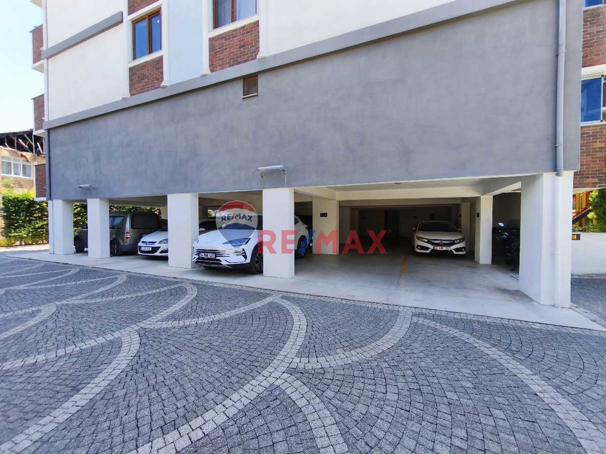 REMAX NATURAL DEN OLKAR SAFİR SİTESİNDE HAVUZLU 4+1 SATILIK DAİRE