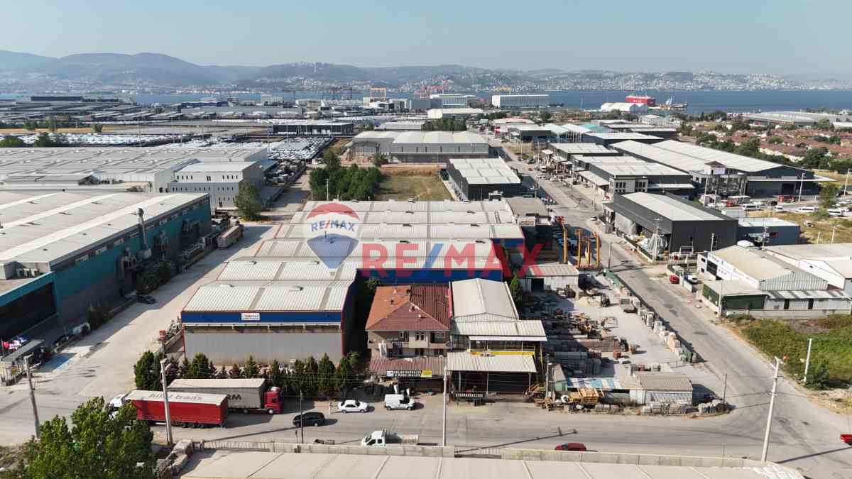 REMAX NATURAL'DEN BAŞISKELE'DE KOMPLE SATILIK BINA