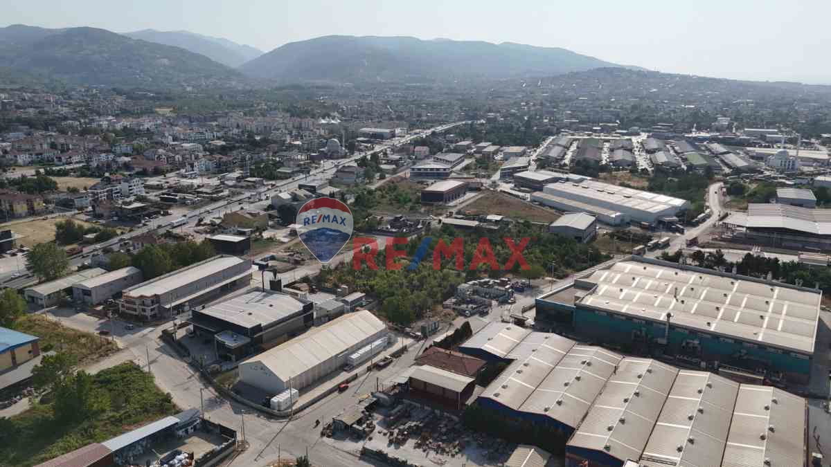 REMAX NATURAL'DEN BAŞISKELE'DE KOMPLE SATILIK BINA