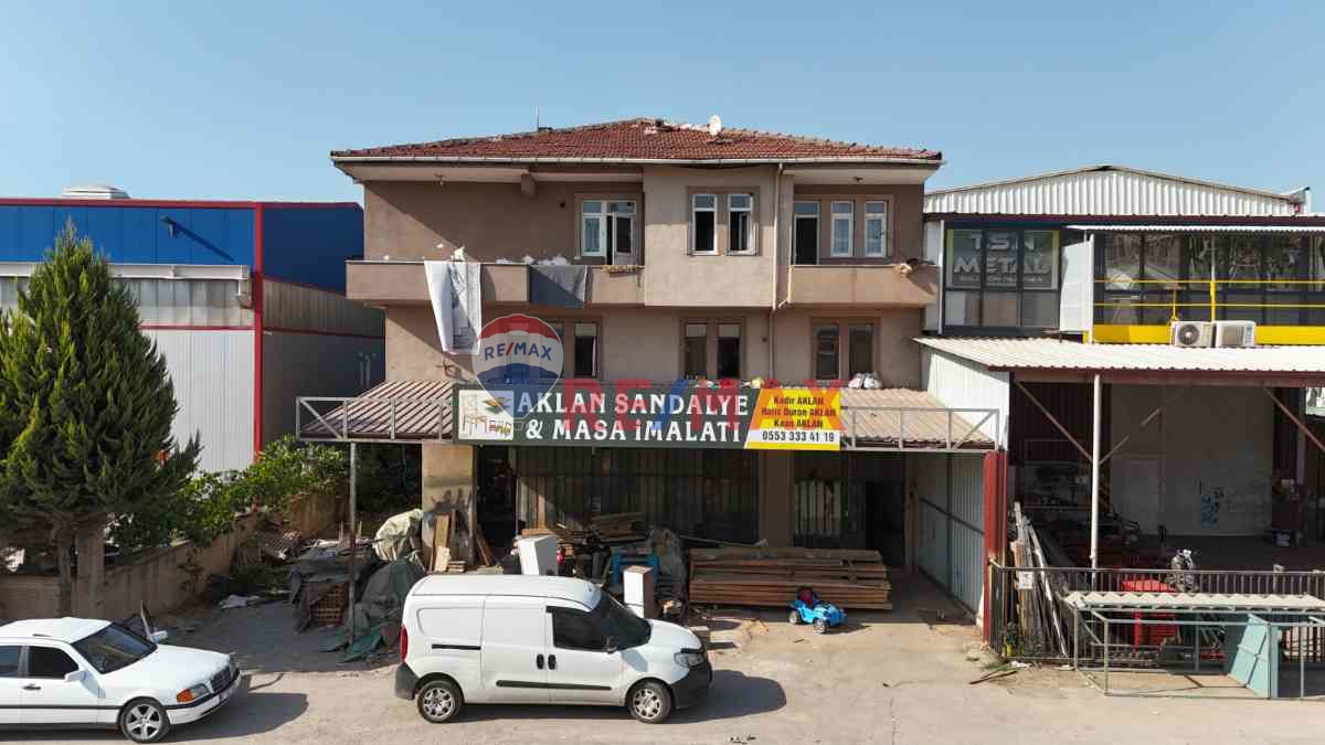 REMAX NATURAL'DEN BAŞISKELE'DE KOMPLE SATILIK BINA