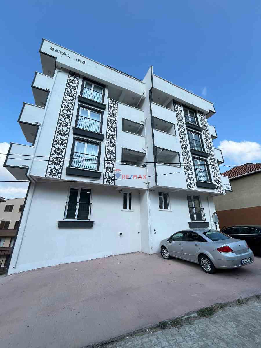 ÇAYIROVA İNÖNÜ MAHALLESİ SIFIR BİNA ŞEREFİYELİ 2+1 KİRALIK DAİRE